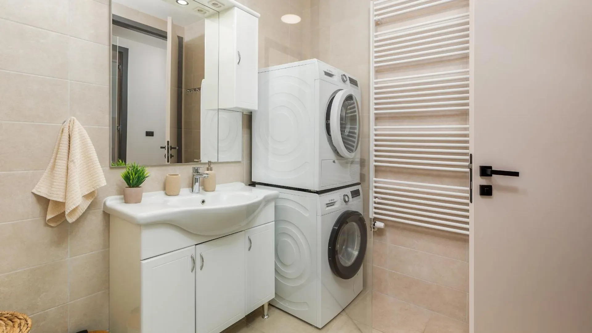 Apartman Ana-Maria PUY דירה