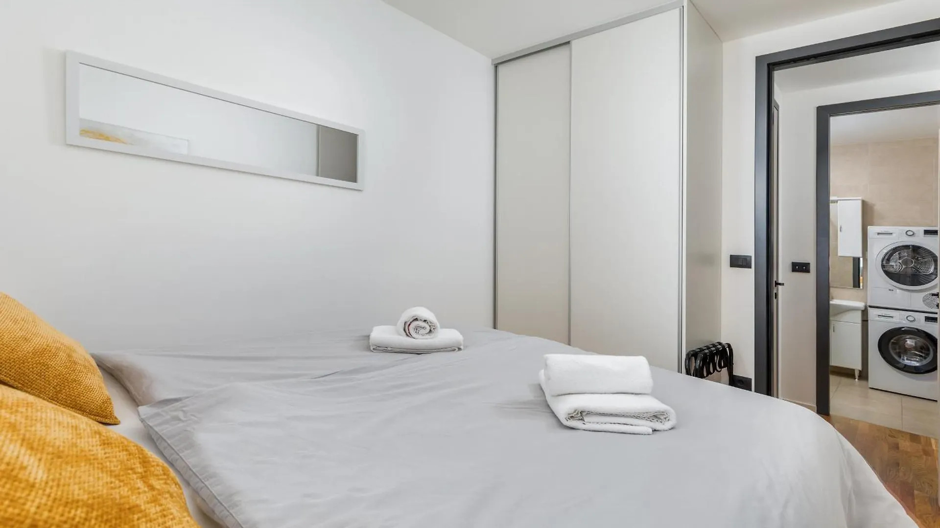 Apartman Ana-Maria PUY דירה