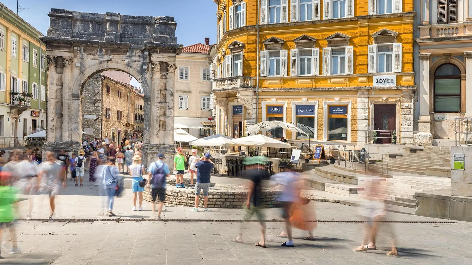 Apartman Ana-Maria Pula 0*,  Croatia